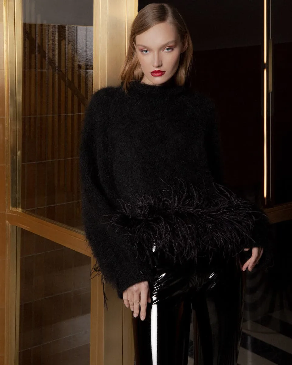 BLACK HIGH-NECK KNIT WOOL SWEATER WITH FEATHER-DETAILING