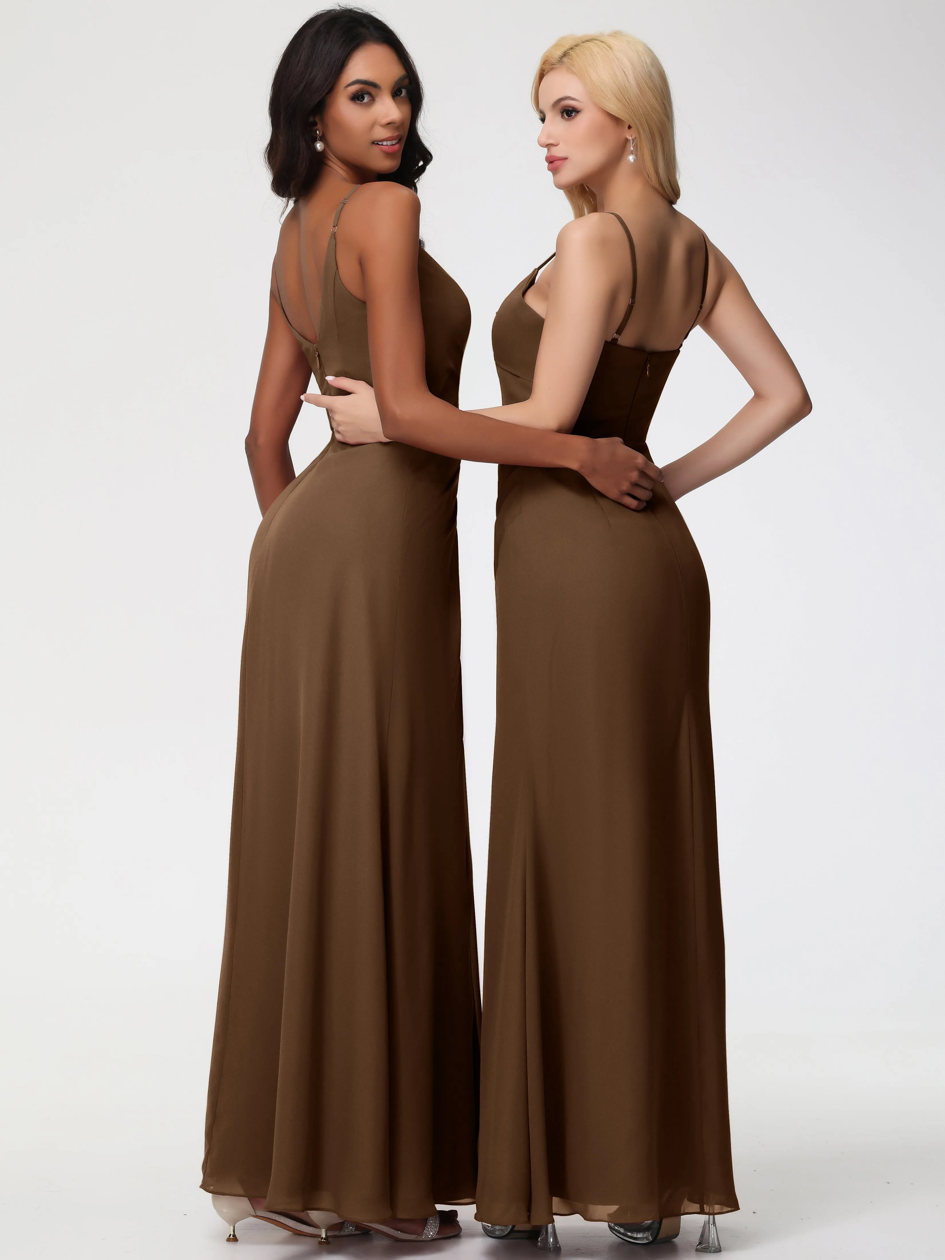 Brown Bridesmaids Dress A-Line V-Neck Spaghetti Straps Ruched Chiffon Bridesmaid Dresses With Slit