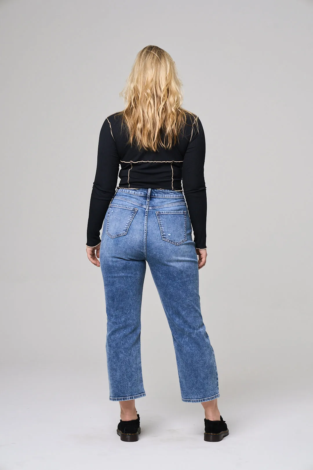 HIGH RISE ULTRA STRETCH STRAIGHT IN MEDIUM DARK  / SP-P12007MD-PL