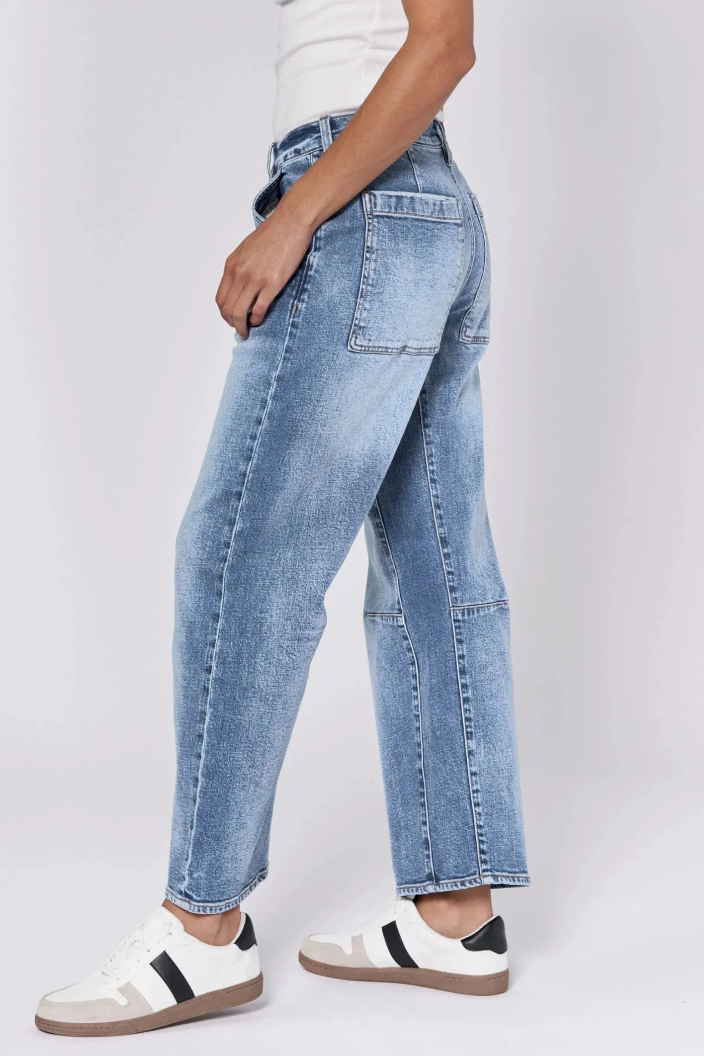 Lasso High Rise Cropped Jeans