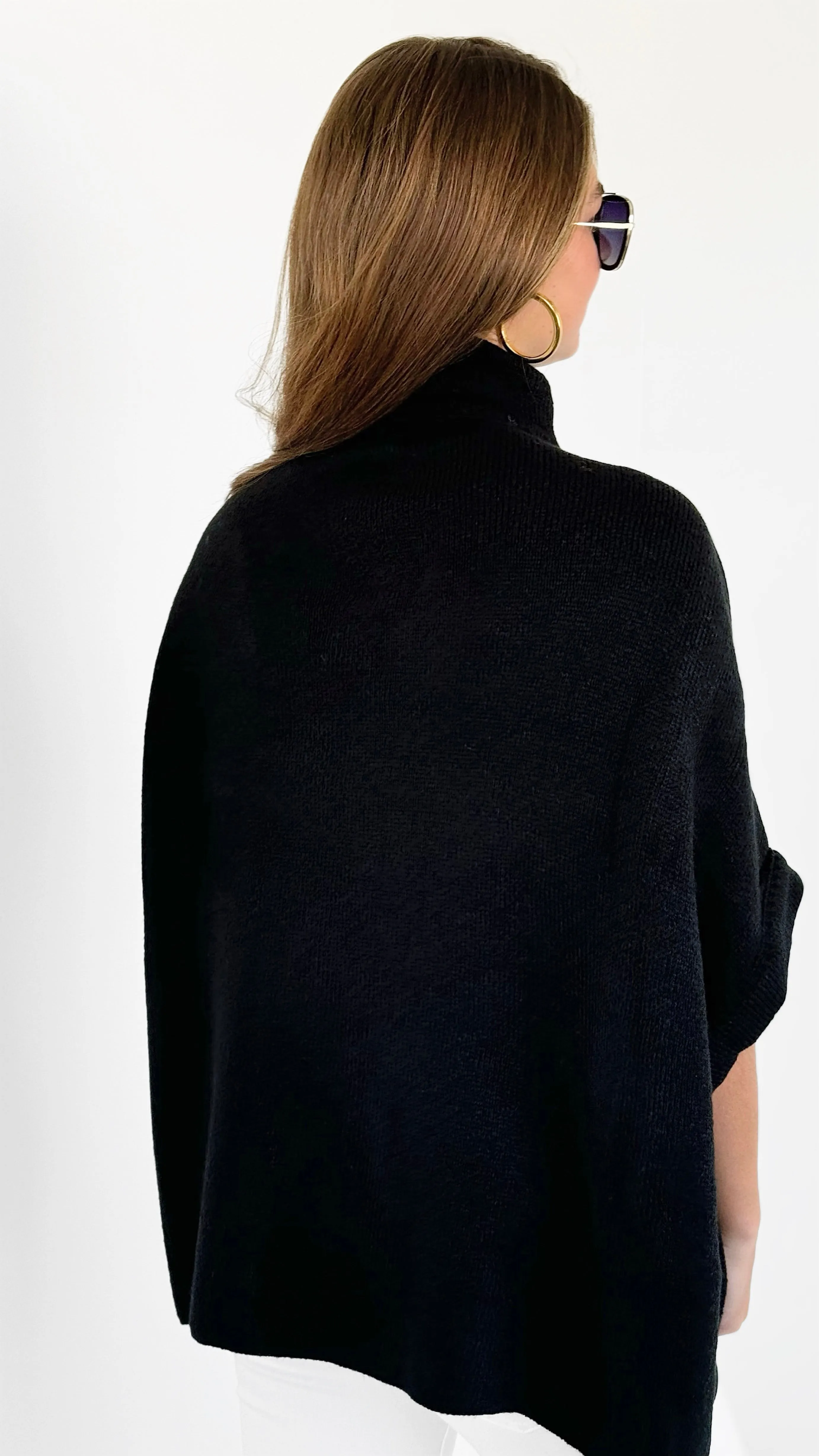 Noir Dream Buttoned Cardigan - Black