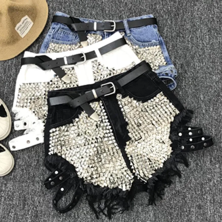 Rivet Denim Loose Shorts