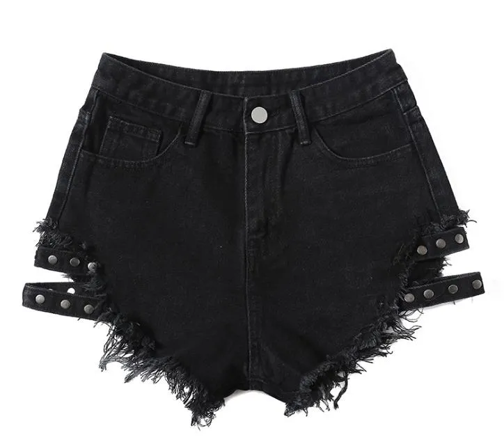 Rivet Denim Loose Shorts