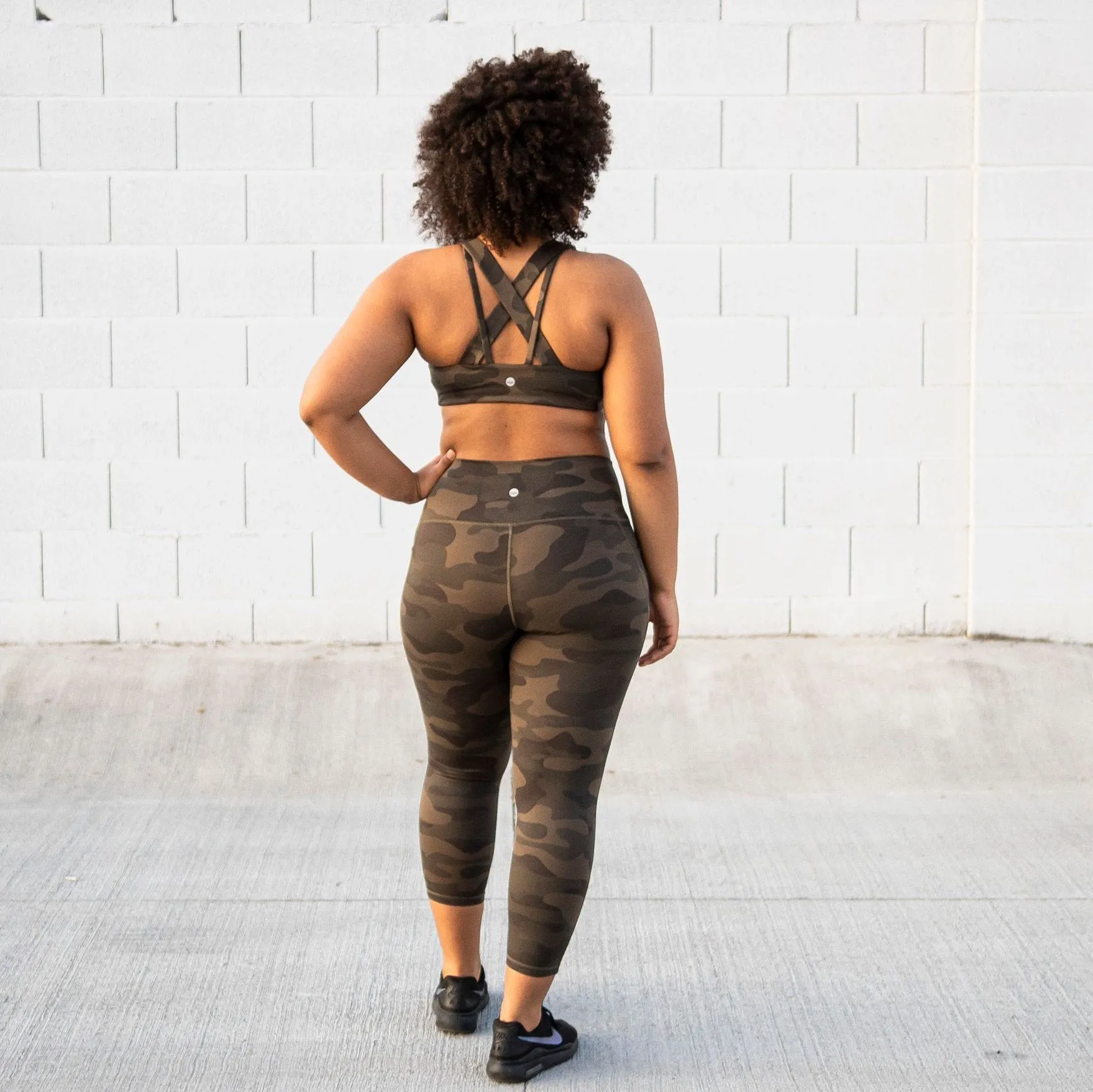 Shakti 7/8 Capris - Camo